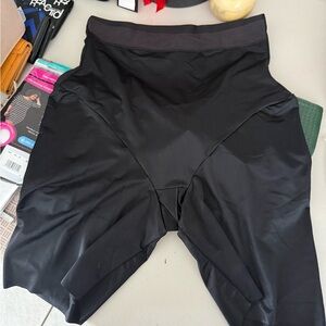 Maidenform Black Shapewear High-Waist Thigh Slimmer